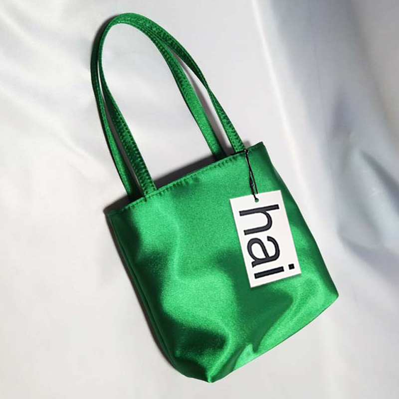 Bolsa quadrada de seda feminin - Interior Design High End avaliação e preço
